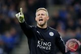 Gol bunuh diri Schmeichel, Watford kalahkan Leicester