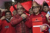 PDIP umumkan Dodi-Giri bersama 16 pasangan cagub-cawagub lainnya