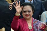Megawati: Lestarikan wayang kepada generasi muda