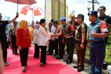 Kunjungan kerja Ibu Negara Iriana Joko Widodo dan Ibu Mufidah Jusuf Kalla bersama anggota OASE Kabinet Kerja Jokowi-JK di Gorontalo