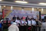 Emzalmi-Desri Ayunda No 1 dan Mahyeldi-Hendri Septa No 2