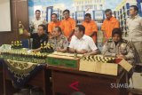 Peredaran jamu ilegal Raja Tawon terungkap, polisi sita puluhan ribu botol
