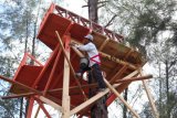 ANJUNGAN ARENA FLYING FOX