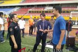 Ustadz Yusuf Mansyur sambangi sesi latihan Sriwijaya FC
