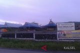 Pasar Tambang Ulang, Kabupaten Tanah Laut Belum Optimal Digunakan Pedagang, Padahal Bangunan Tersebut Cukup Stategis Letaknya.Foto:Antaranews Kalsel/Arianto.