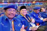 Ketua DPD Partai Demokrat Kalimantan Selatan H Rusian bersama Pengurus DPD, DPC dan DPAC Partai Demokrat mengikuti Rapimnas Partai Demokrat, di SICC Sentul, Minggu (11/3).Foto:Antaranews Kalsel/Arianto.