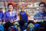 Ketua Umum Partai Demokrat Susilo Bambang Yudhoyono (SBY) memberikan kata sambutan saat menghadiri kampanye Paslon Walikota dan Wakil Walikota Bandung Nurul-Ruli di Antapani, Bandung, Jawa Barat, Jumat (23/3). Kunjungan yang merupakan rangkaian dari 