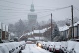 Sejumlah masjid di Inggris buka pintu untuk tunawisma di musim salju