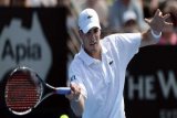 Petenis John Isner segera gantung raket