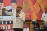 Cabup Nomor Urut 3 Drs.Hi.Roni Imran pada Debat Terbuka Antar Calon Bupati dan Wakil Bupati Gorontalo Utara pada Pemilihan Serentak Tahun 2018