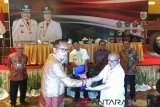 Supit bawa Sitaro terbaik ketiga  pembangunan tingkat kabupaten