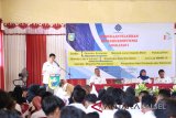 Sekdakab Tanah Laut H Syahrian Nurdin Membuka Pelatihan Berbasis Komptensi Angkatan I Tahun 2018, Balai Latihan Kerja Tanah Laut, Kamis (12/4).Foto:Antaranews Kalsel/Arianto.