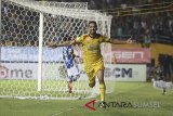 Striker andalan SFC Jalilov kesulitan adaptasi cuaca