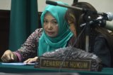 Sidang perdana kasus suap Jombang