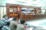 Tim Pengendali Inflasi Daerah (TPID) Kalsel Menggelar Rapat Koordinasi Daerah Semester I Tahun 2018, di Gedung H Maksid Lantai III Kantor Gubernur Kalsel, Selasa (15/5).Foto:Antaranews Kalsel/Arianto.