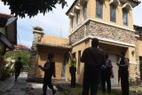 Penggeledahan rumah terduga teroris