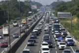 Contraflow arus balik tol Cikampek