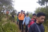 Mendaki Gunung Slamet, 5 remaja dijemput Tagana