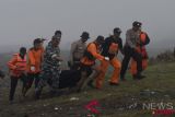 Pencarian korban perahu tenggelam Jember