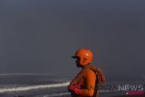 Pencarian korban perahu tenggelam Jember