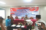 Tanah Laut menggelar rapat pleno Rekapitulasi suara pemilihan Bupati dan Wakil Bupati Tanah Laut 2018-2023, di Sinar Hotel Pelaihari, Rabu (4/7).Foto:Antaranews Kalsel/Arianto.