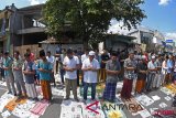 Salat Jumat Pengungsi Gempa Lombok