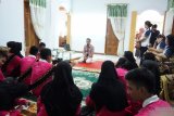 Sebanyak 23 Siswa Mengenal Nusantara (SMN) asal Provinsi Lampung, mendapat pengenalan dan tips penjualan produk UMKM lewat Online di Gorontalo, mengingat saat bisnis online terus mengalami kenaikan.