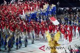Defile kontingen Indonesia saat Pembukaan Asian Games ke-18 Tahun 2018 di Stadion Utama Gelora Bung Karno, Senayan, Jakarta, Sabtu (18/8/2018). (INASGOC/Jefri Tarigan)