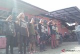 Meresahkan masyarakat, Satpol-PP Pariaman amankan sembilan anak punk antarprovinsi