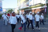 Jalan sehat BUMN Hadir Untuk Negeri (BHUN) yang diikuti oleh ribuan masyarakat Gorontalo, bersama seluruh karyawan BUMN se-Gorontalo, Sabtu (18/8).