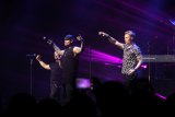 Boyband asal Irlandia, Boyzone membawakan lagu andalannya dalam konser perpisahan bertajuk 