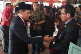 Musthofa lantik pejabat pada akhir masa jabatan