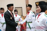 Nurdin Abdullah kukuhkan 72 Paskibra Kabupaten Bantaeng