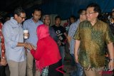 Sandiaga Uno Kunjungi Pasar Caringin