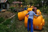 Puluhan tandon dibagikan untuk masyarakat pesisir Kotim dengan tujuan ini