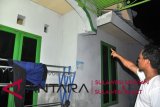 satu rumah di mamuju roboh akibat gempa