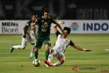 Persebaya vs PS Tira