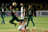 Persebaya vs PS Tira