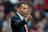 Ryan Giggs balas kritik Ibra