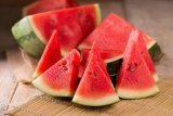 Konsumsi semangka baik bagi ibu hamil