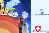 Wakil Presiden Jusuf Kalla menyampaikan sambutan pada High Level Dialogue Disaster Risk Financing and Insurance in Indonesia dalam rangkaian Pertemuan Tahunan IMF World Bank Group 2018 di BICC Nusa Dua, Bali, Rabu (10/10/2018). Jusuf Kalla mengingatkan pentingnya skema perlindungan aset saat Indonesia mengalami musibah bencana alam tanpa menambah beban APBN dan bantuan luar negeri. ANTARA FOTO/ICom/AM IMF-WBG/Puspa Perwitasari/aww.