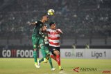 Persebaya Surabaya Kalahkan Madura United 