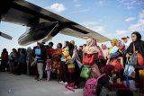 346 personel TNI-Polri sterilkan Bandara Palu