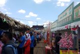 Suasana area Festival Kuliner Pontianak di Megamall Ayani Pontianak, Kalbar, Senin (22/10/2018). Festival kuliner Pontianak bertajuk When Aloe Meet Vera yang digelar pada 19-23 Oktober tersebut, merupakan rangkaian hari jadi ke-247 Kota Pontianak. ANTARA FOTO Jessica Helena Wuysang