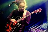 Is diganti jadi vokal Payung Teduh?