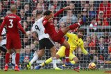 Liverpool vs Fulham: Salah dan Shaqiri Menangkan Si Merah 2-0