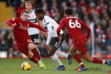 Liverpool vs Fulham: Salah dan Shaqiri Menangkan Si Merah 2-0