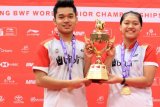 Leo/Indah sabet medali emas BWF World Junior Championships 2018