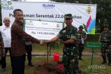 PLN bersama Kodim 0733 BS Semarang tanam 1.000 pohon