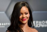 Rihanna minta Trump berhenti gunakan musiknya dalam kampanye